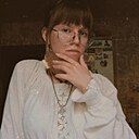Алёна, 18 лет