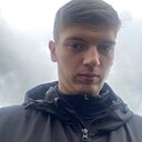 Максим, 21 год