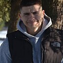 Денис, 32 года