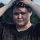 Вика, 18 лет