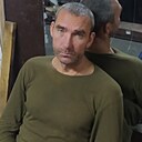 Макс, 44 года