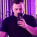 Олег, 23 года
