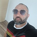Равшан, 42 года