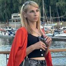 Полина, 36 из г. Омск.