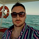 Макс, 33 года