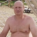 Михаил, 42 года