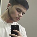 Нур, 18 лет