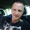 Виктор, 33 года