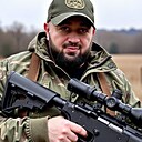 Макс, 33 года