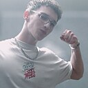 Артём, 23 года