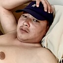 Baur, 32 года