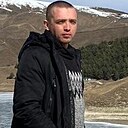 Roman, 33 года