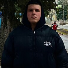 Фотография мужчины Ярослав, 18 лет из г. Москва
