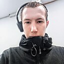 Максим, 23 года