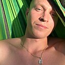 Eugene, 33 года