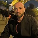 Jan, 32 года