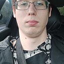 Михаил, 22 года