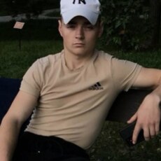 Фотография мужчины Дмитрий, 22 года из г. Новобурейский