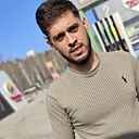 Давит, 23 года
