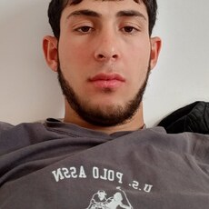 Фотография мужчины Эльнур, 18 лет из г. Павлодар