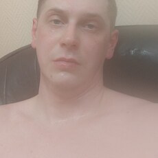 Фотография мужчины Антон, 32 года из г. Новый Уренгой