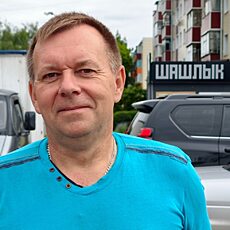 Владимир, 55 из г. Белгород.