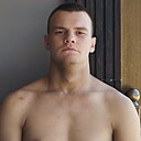 Максим, 18 лет