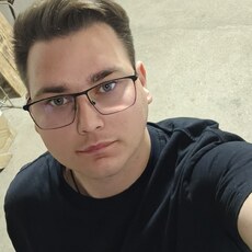 Фотография мужчины Михаил, 23 года из г. Мариуполь