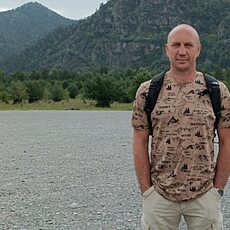 Фотография мужчины Артем, 45 лет из г. Магадан