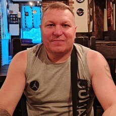 Фотография мужчины Виталя, 45 лет из г. Ханты-Мансийск