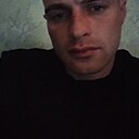 Саша, 29 лет