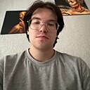 Тим, 22 года
