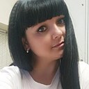 Россия, 33 года