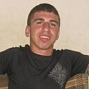 Araik, 33 года