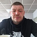 Nil, 42 года