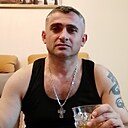 Gocha, 41 год