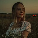 Карина, 24 года