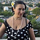 Elizabeth Liziko, 41 год
