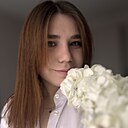 Яна, 24 года