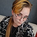 София, 19 лет