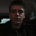 Виталя, 19 лет