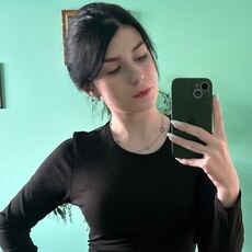 Полина, 27 из г. Красноярск.
