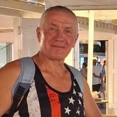 Михаил, 64 из г. Москва.