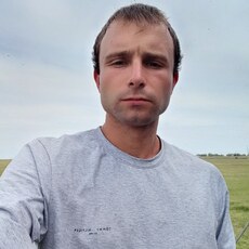Фотография мужчины Юрий, 24 года из г. Мерке