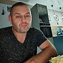Ден, 41 год