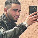 Махмуд, 23 года