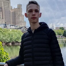 Фотография мужчины Максим, 18 лет из г. Ясногорск