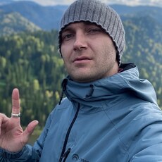 Фотография мужчины Дмитрий, 38 лет из г. Усть-Каменогорск
