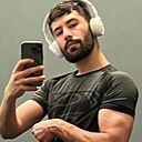 Ahmad, 21 год
