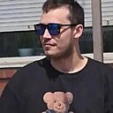 Виктор, 22 года